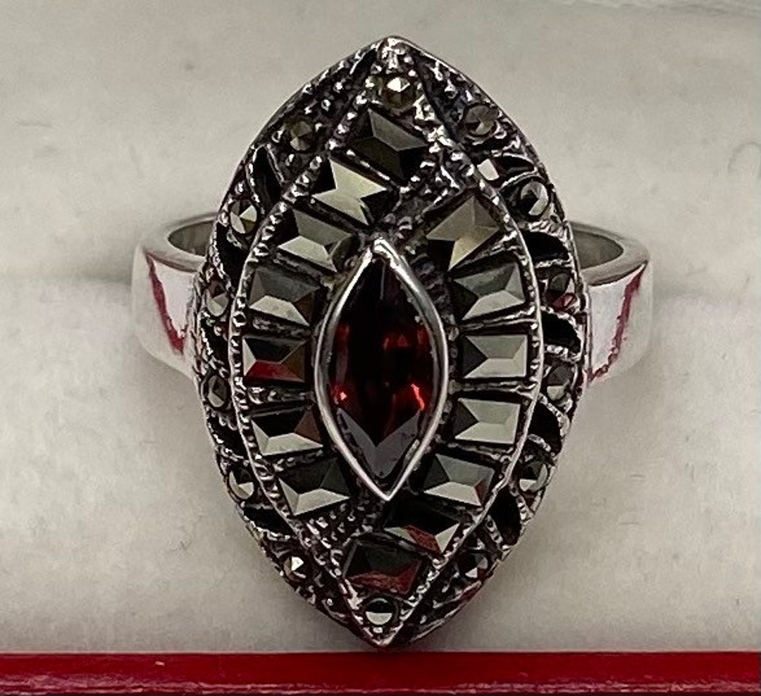 Vintage Sterling Silver Garnet Marcasite Ring Size 7 - Etsy