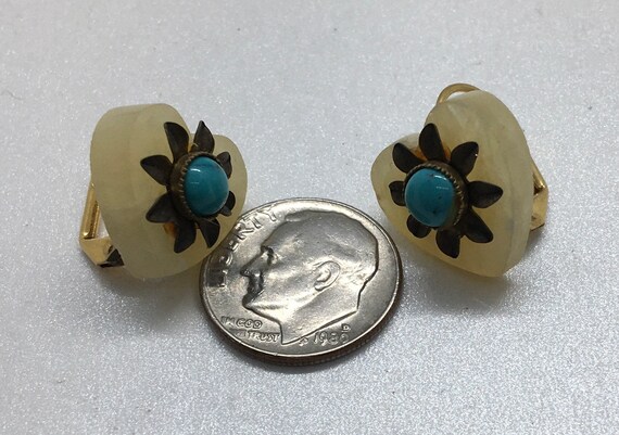 Heart shape quartz stone flower turquoise earring… - image 2