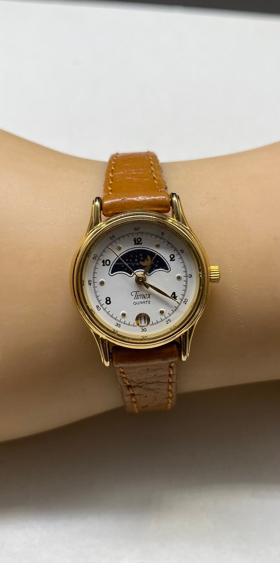 Vintage Art Deco Timex Moon Phase Ladies Watch