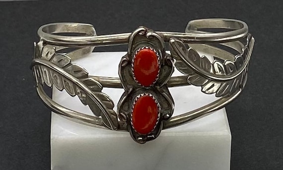 Old Pawn Navajo Coral Sterling Silver Cuff Bracel… - image 1