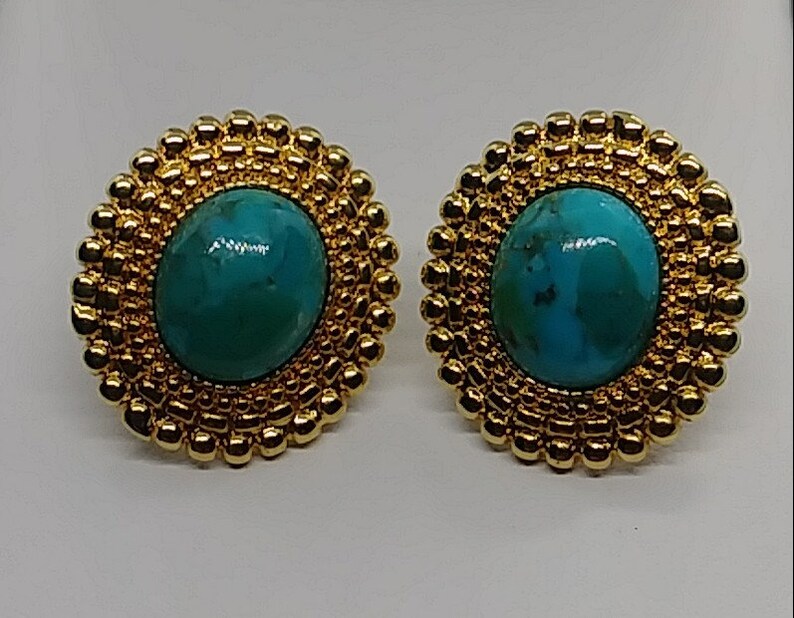 Vintage turquoise goldtone stud earrings Italy Design