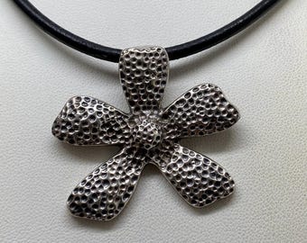Vintage Silpada Sterling Silber Blume Anhänger Halskette
