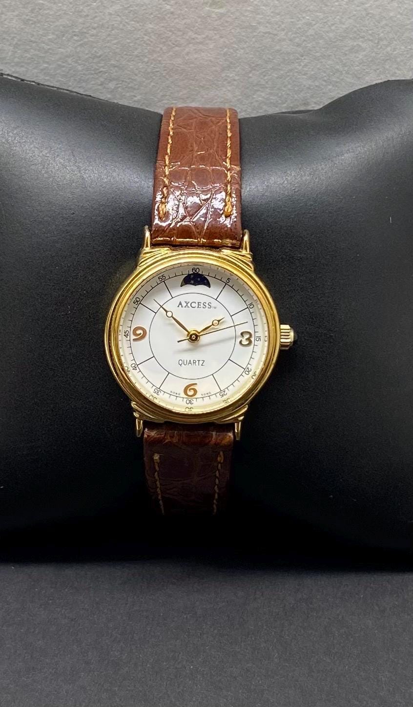 Vintage Rare Axcess Moon Phase Watch Classic Women display picture 1