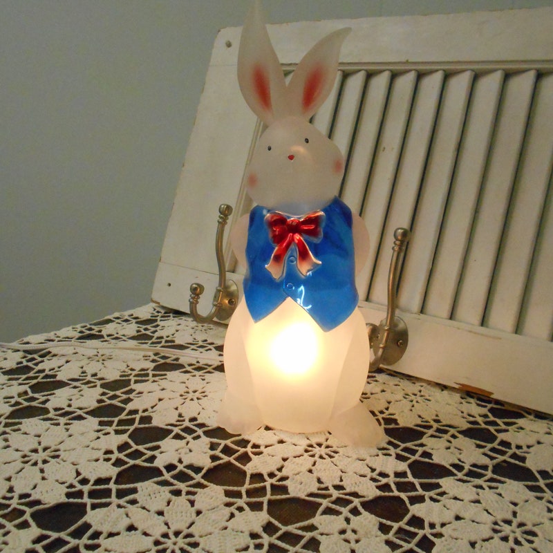 Peter Rabbit Lamp - Etsy
