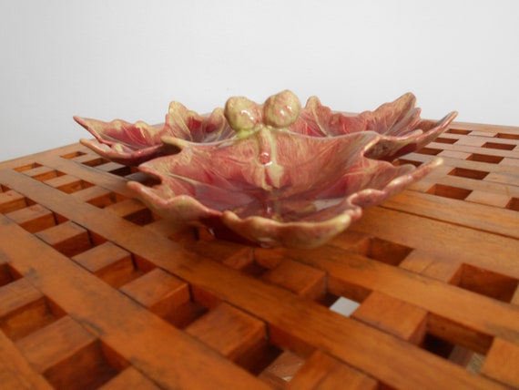 3 Leaf Ceramic Serving Dish/Nut Dish With Acorn Nut Detail, Vintage 60's Style Featuring Warm Tones of Red/Mauve/Green/Rust