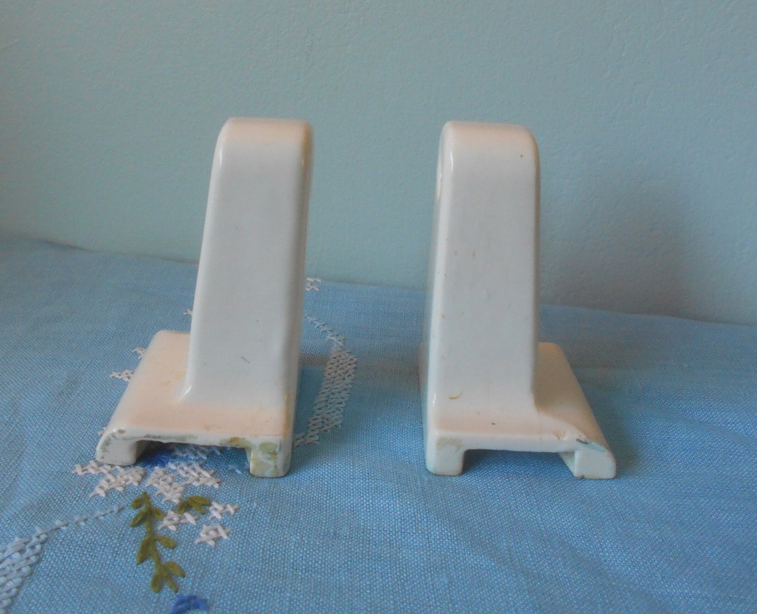 Vintage Porcelain Toilet Paper Holder Vintage Bathroom Etsy