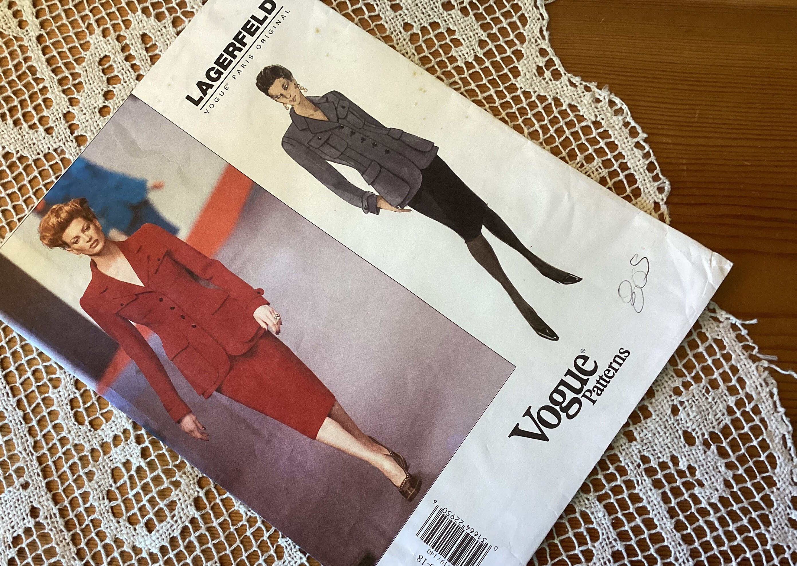 Patron De Couture VOGUE 1979 Signé Lagerfeld - Modèle Vintage NEUF Pour Collectionneurs