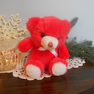 Rare Mary Meyer Red Plush Teddy Bear, Valentines Bear, Vintage Mary Meyer, Townshend Vermont Finer Stuffed Toys, Product of Korea