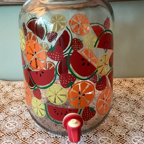 Classic Vintage Sun Tea, Lemonade, or Flavored Water Glass Dispenser, Watermelon/Strawberry/Lemon/Oranges Graphic Design Detail