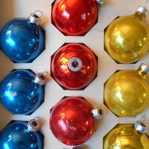 Vintage Mercury Glass Ornaments in Vintage Box, Measures 2 1/4 in Diameter, 10 Total, 3 Yellow, 3 Blue, 4 Red, USA Made