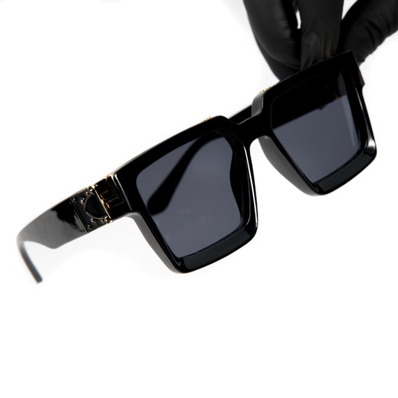 square black shades