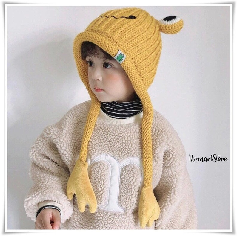 Kids Winter Knit Beanie Hoodie Hat Frog Eyes Children Winter Essentials 3 to 5 years old with inner lining for extra comfort /& warmth