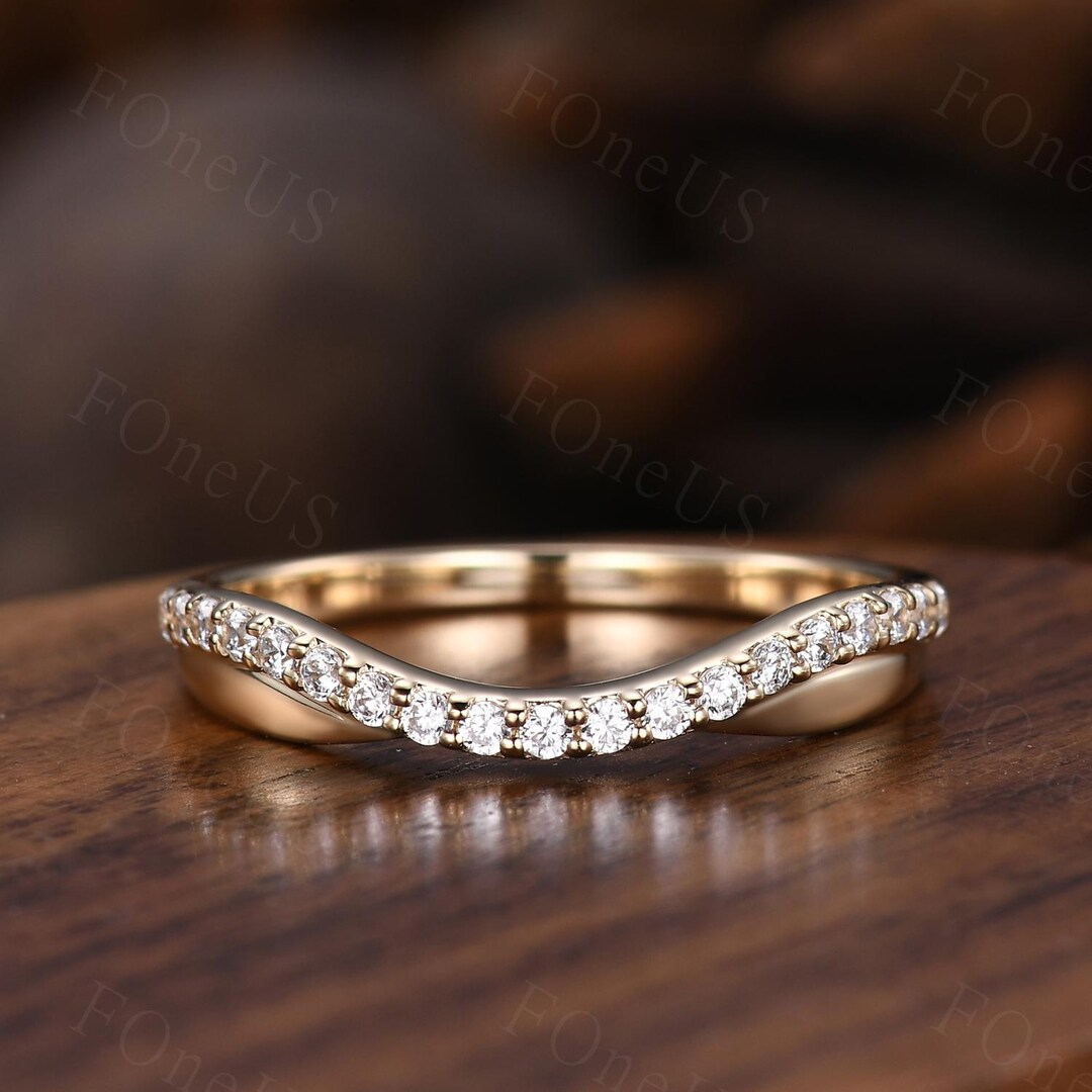Curved Moissanite Wedding Band 14k Solid Gold Vintage Unique Band for ...