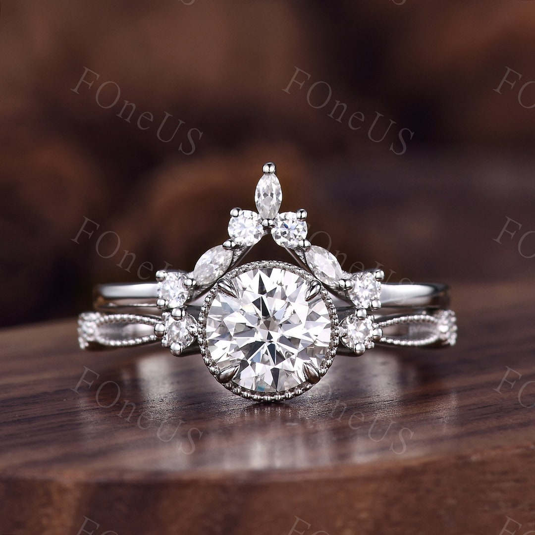 Vintage Round Cut Moissanite Engagement Ring Set 14k White Gold ...