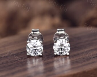 Brillante runde Moissanite Ohrringe, zarte Ohrring Ohrstecker in Silber, minimalistische Ohrringe für Frauen, Weißgold Hochzeit Ohrstecker