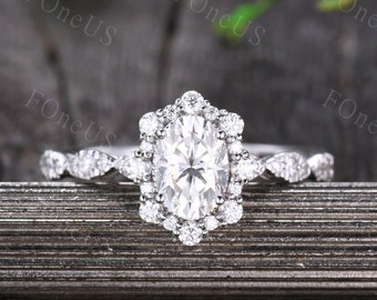 1CT Vintage Moissanite Engagement Ring Oval Shaped Halo Engagement Ring Art Deco Moissanite Rings 14K White Gold Wedding Bridal Ring