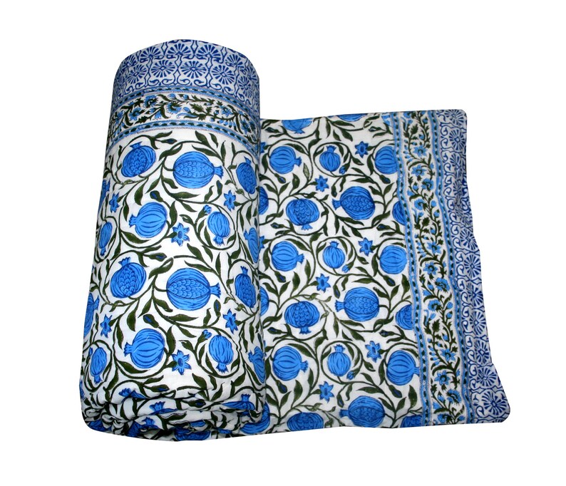 New Floral Print Bedding Throw Hand Print Jaipuri Quilt Throw Soft Cotton Quilt Floral Print Rajai Block Print Quilt Throw