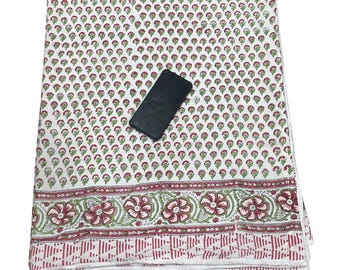 Katoenen quilt met handblokprint: omkeerbare dohardeken met bloemen