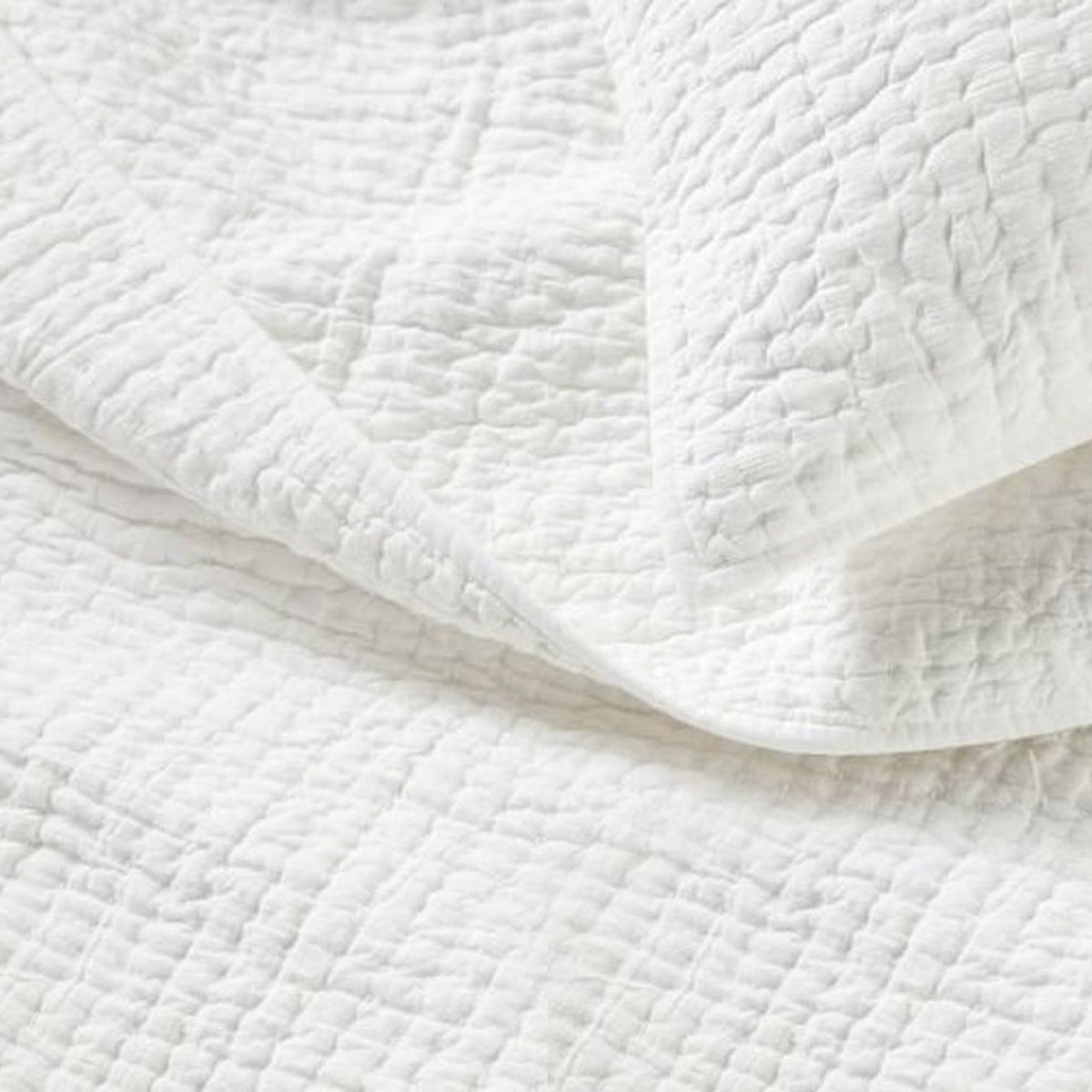 White Cotton Quilt (Twin)