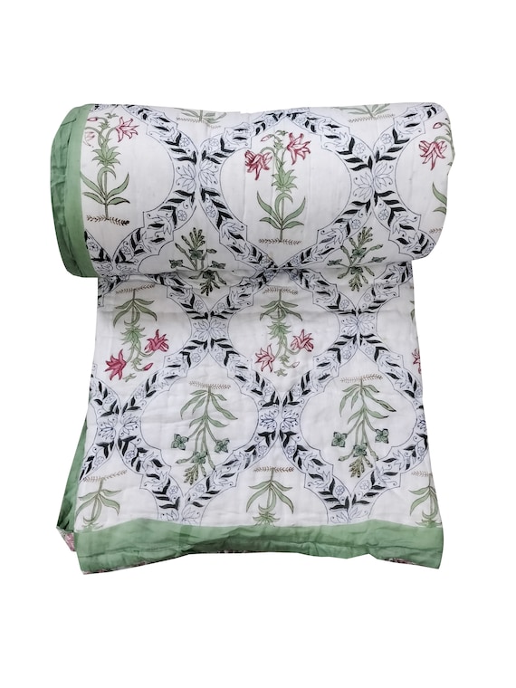 Hand Block Printed Cotton Quilt: Reversible Jaipuri Razai