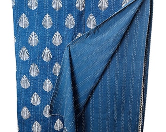 Indischer Vintage Handblock Kantha Quilt King Size Blau Indigo Baumwolle Kantha Quilt Tagesdecke Überwurf Gudari Geschenk für Sie