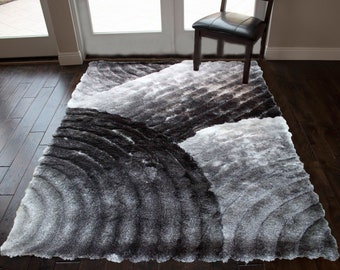 GAKKIN HANABATSU RUG - www.sapphireeightythree.in