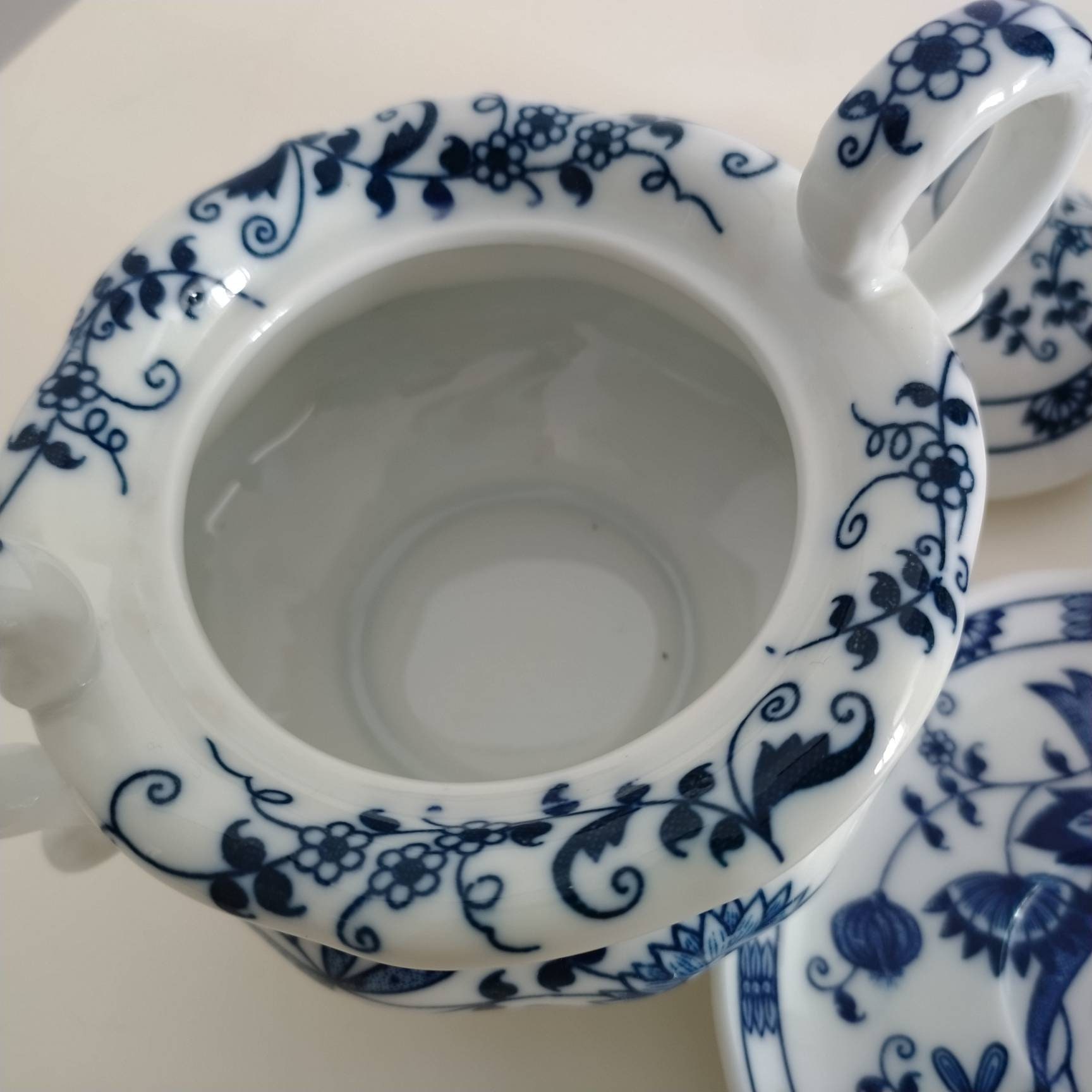 Vienna Woods Fine China Vienna Woods Teacup Saucer Etsy