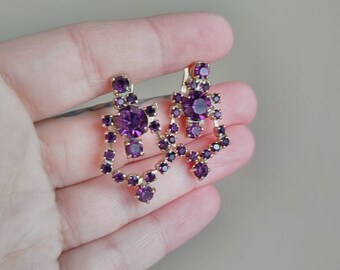 Amethyst Rhinestones || Screw Back Earrings || 1950s Jewelry || Vintage Earrings || Purple Earrings