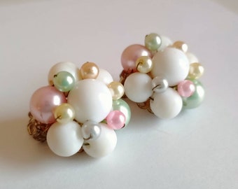 Faux Pearl Clusters || Clip On Earrings || 1950s Jewelry || Jewelry Gift for Her || Vintage Cluster Earrings