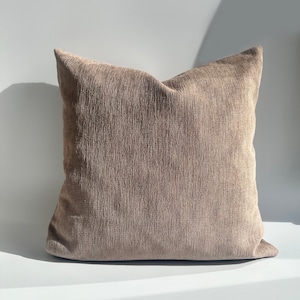 Taupe Brown Linen pillow cover, Woven soft linen pillow cover, textured pillow cover, 18X18, 20X20,22X22, All Custom size available