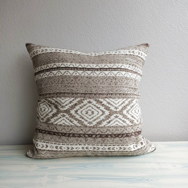 Tribal Rug Design Pillow Cases, woven Southwestern Cushion Cover, Aztec Ethnic Home Decor, Decorative Farmhouse Geometric Pillow case