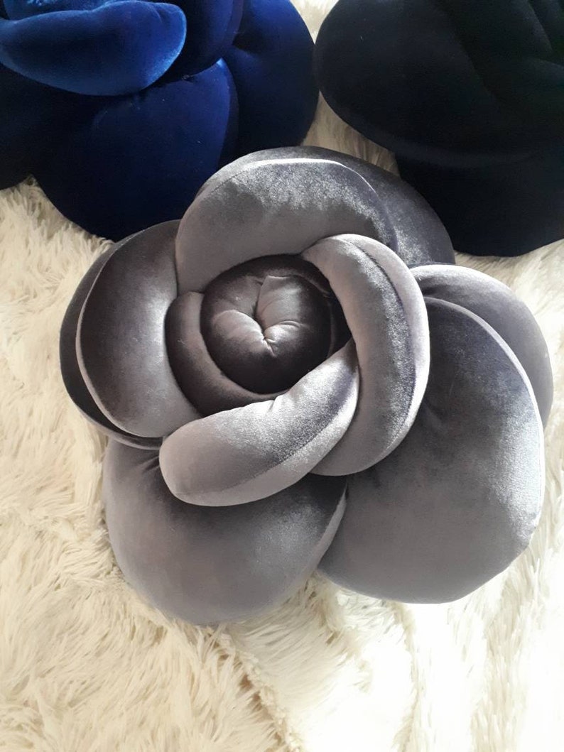 Navy Blue Velvet flower pillow Throw velvet fabric Pillow Etsy
