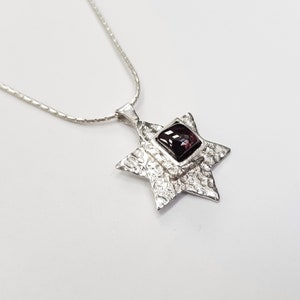 Square garnet setting in hammered sterling silver Magen David pendant, men&#39;s star of david silver necklace, jewish jewelry gift for him her