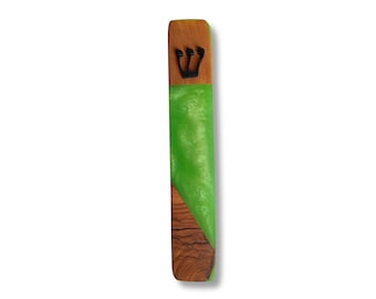 Contemporary Large Square Emerald Green Mezuzah Case for a 4.7 Inch Parchment - Mezuzah with Scroll