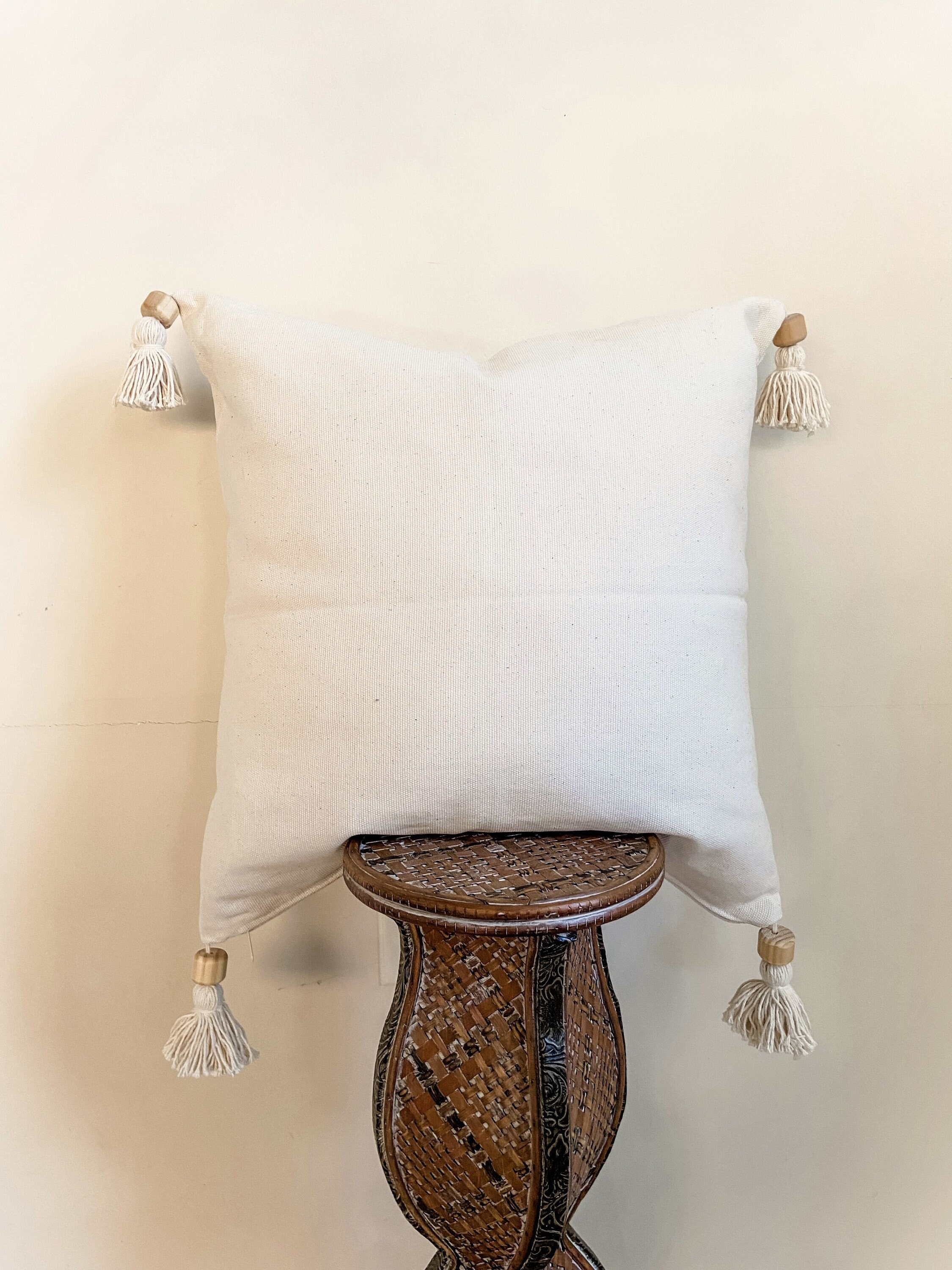 Mistana Hartwell Boho Tassel Fringed Cotton Throw Pillow