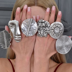 Boho Silver Statement Ring, Flower Ring, Band Chain Ring, Cute icon ring, Silver Wide Ring, Crystal Silver Ring, Mother&#39;s day gift idea