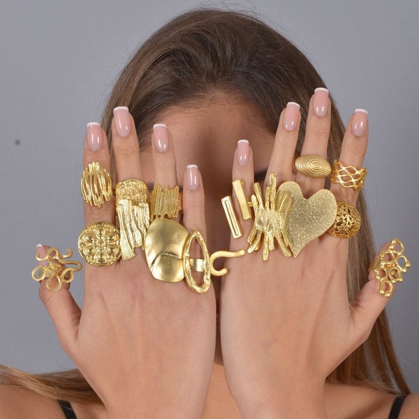 Gold Full Finger Adjustable Inspired Flowery Ring, Large Boho Aesthetic Floral Ring, Chunky Wide Nature Armor Ring, Birthday gift for mum
