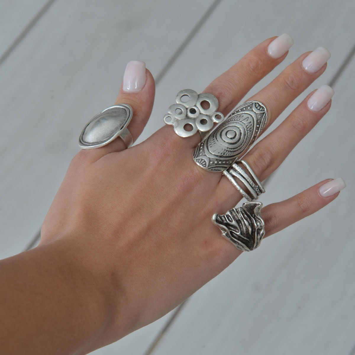 トゥアレグ族　 リング　ヴィンテージ vintage vintage TOUAREG silver shield ring | NOIR ONLINE
