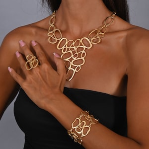 Vergoldete Boho Halskette, Matte Gold Boho Chunky Halskette, Ethno Herath Schmuck, Gold Boho Style Schmuck, Weihnachtsgeschenk für Mama