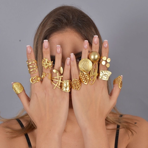 Geometric Rings Geometric Rings