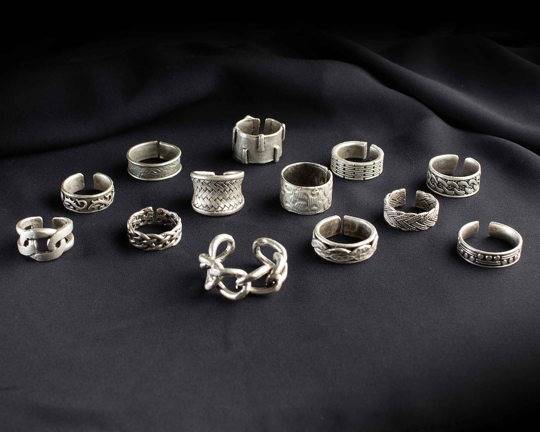 Chain Pattern Hammered Silver Adjustable Men Ring, Gift for Him