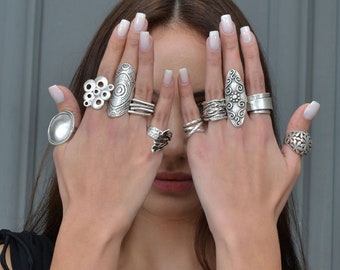 Long silver Tuareg style ring, antique silver wide band ring, open statement engraved rectangle ring, ethnic chunky ring, unisex womens ring