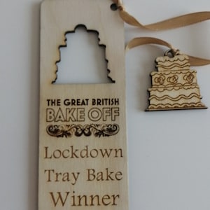 Fantastico segnalibro inciso in legno britannico Bake off Cookery