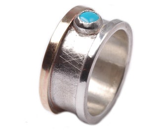 Bicolour ring with turquoise stone