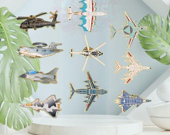 De luchtvaartcollectie | Een set hoogvliegende militaire vliegtuigen en helikopterpennen