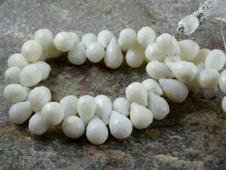 Natural 8-9 mm White Coral Faceted Drop 32 pcs full 4 inch strand