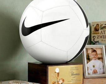 Gepersonaliseerde retro voetbal aandenken eerste communie – aangepaste naam vintage bal