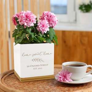 Personalised Family Home Flower Pot - Home Sweet Home - Housewarming Indoor Plant Pot - New Home Keepsake