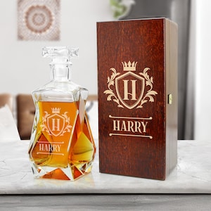 Gepersonaliseerde karafset met geschenkdoos | Gegraveerde whiskykaraf met houten kist | Bourbon Lover-cadeauverpakking