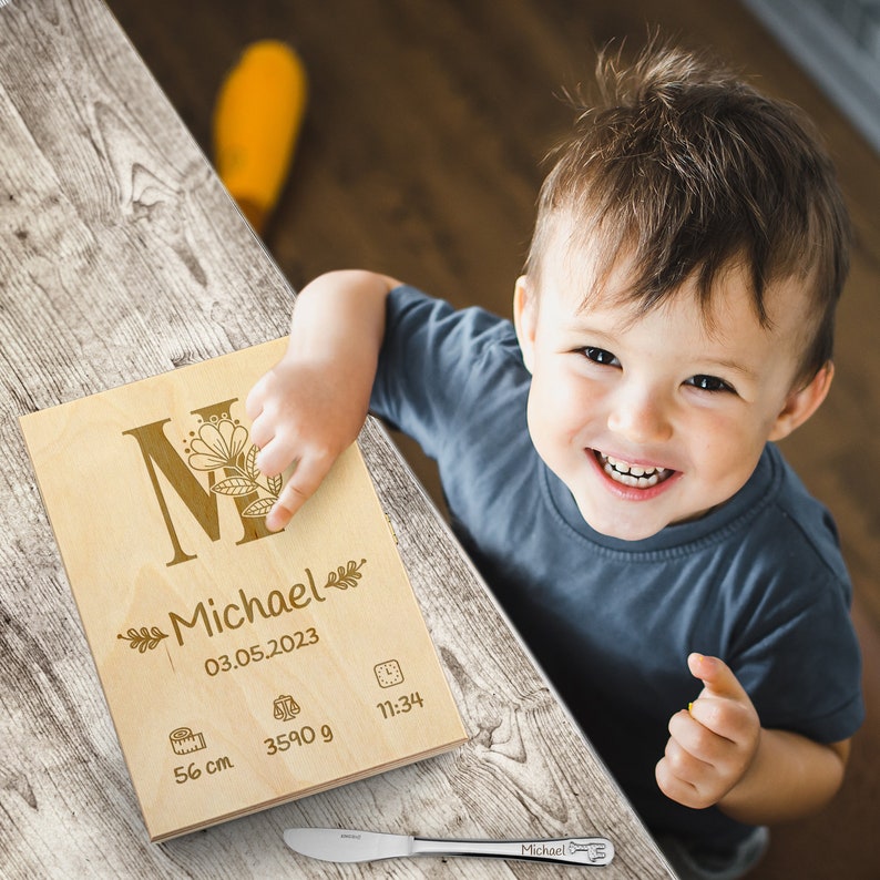 Juego de cubiertos para niños grabados en caja / Cubiertos para niños personalizados con nombre / Vajilla para niños / Regalo para niños pequeños imagen 6